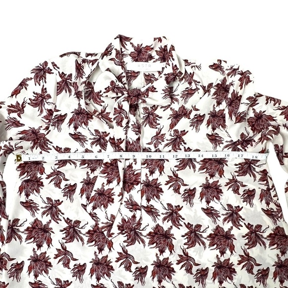Astr The Label Long Sleeve Bow Neck Sheer Floral Top - Size XS - Picture 14 of 14
